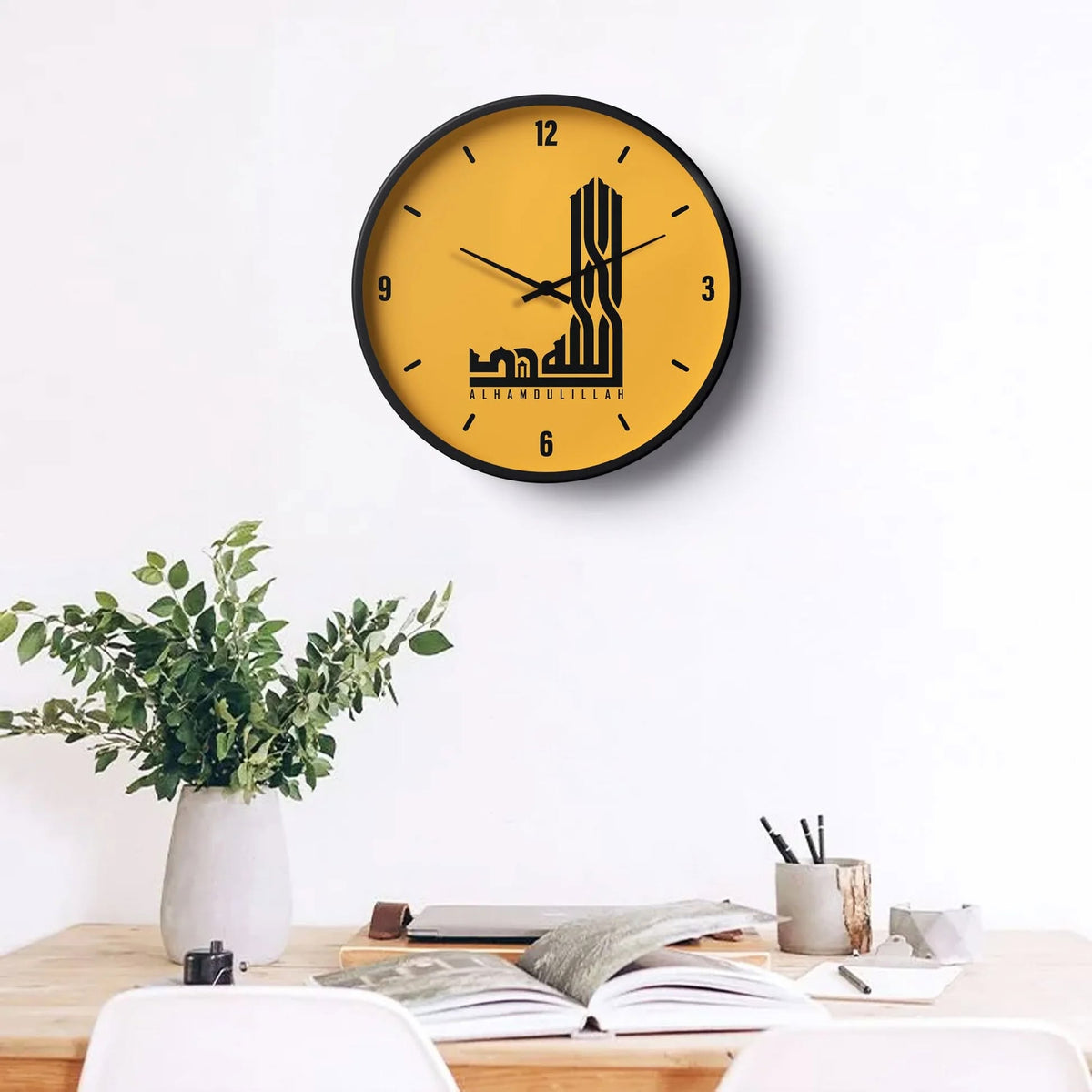 Premium Designer Wall Clock | Modern Home Décor Clock GD-521